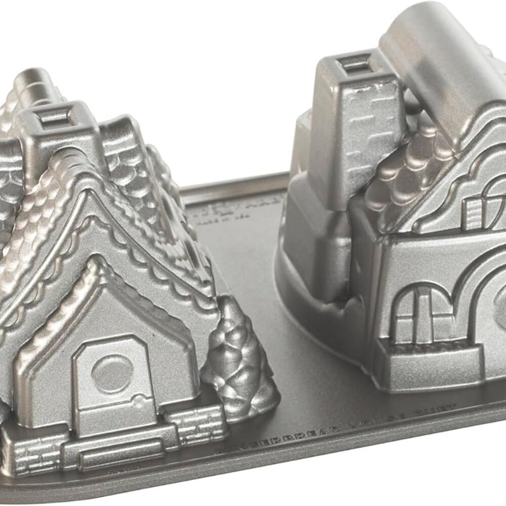Nordic Ware Gingerbread House Duet Pan